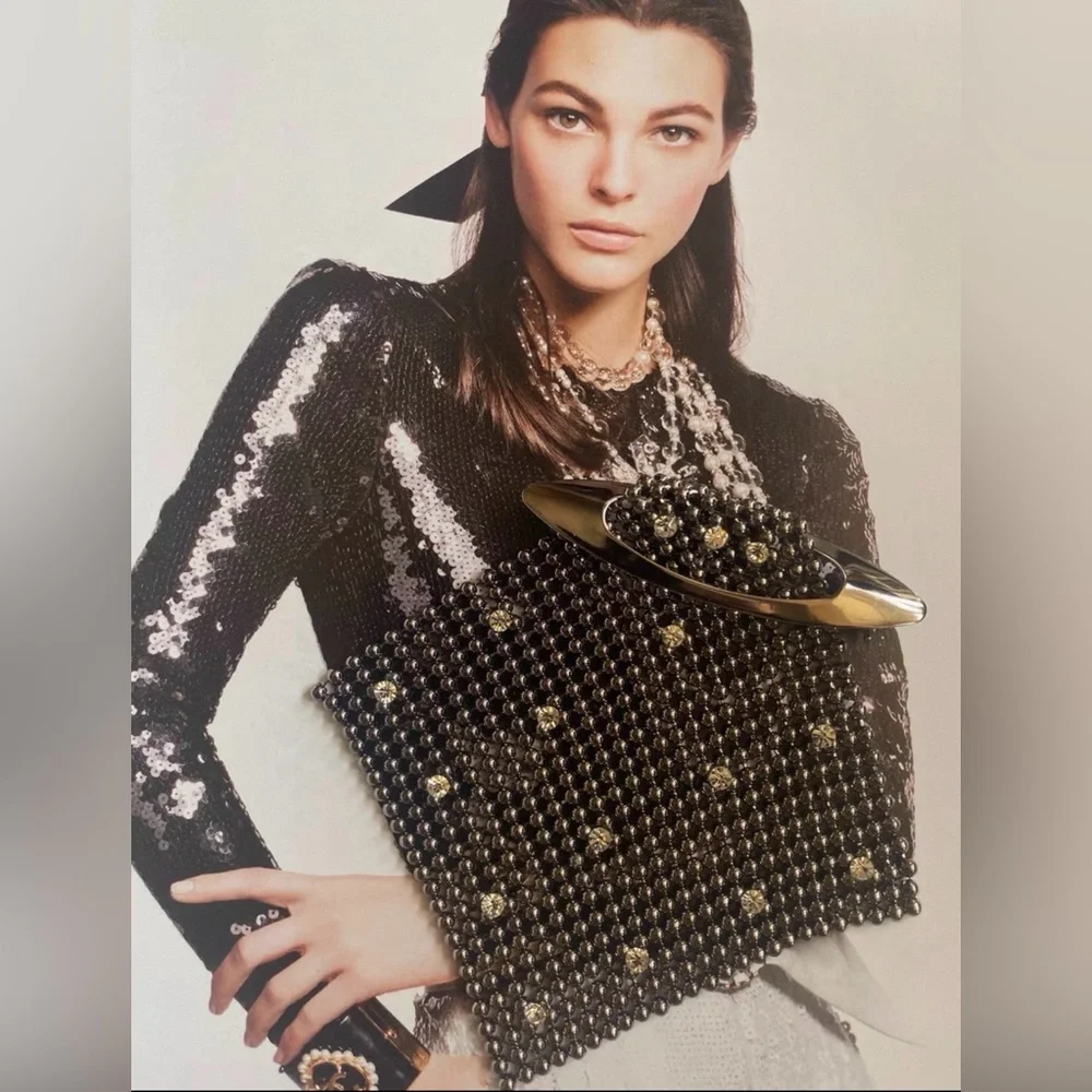 Silver Mesh Rhinestone Brooch - Picture 12 of 12